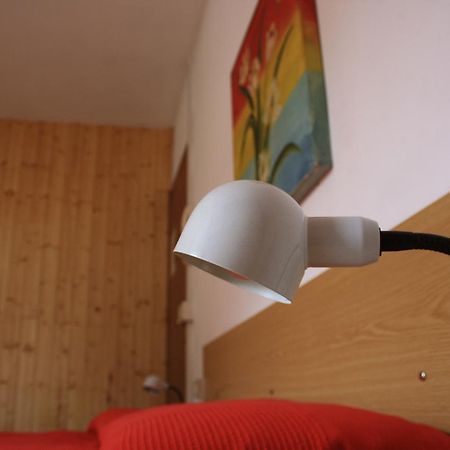 Albergo Della Posta Clusone Buitenkant foto